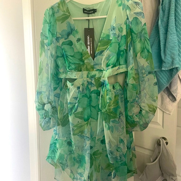 Sundae muse Cammi dress - Picture 2 of 3